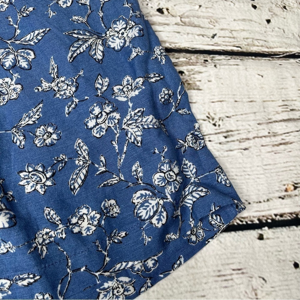 NWT Loft Blue Floral Print Shorts Size M - Picture 8 of 10
